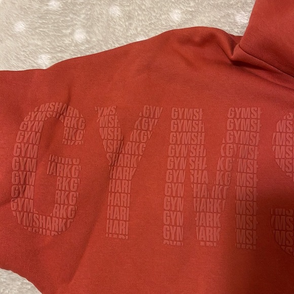 Gymshark Cropped Hoodie - Picture 3 of 4